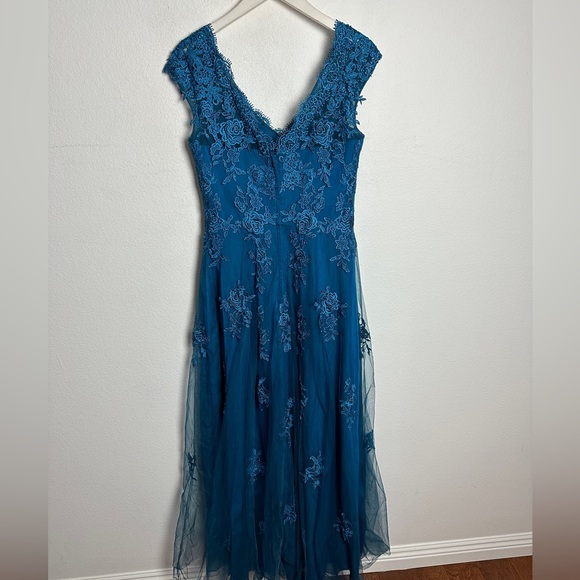 NEW LA FEMME Evening Mother of the Bride Teal A-Line Dress Women 6 Evening Gown. - Picture 4 of 9